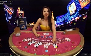 bet-behind-at-live-blackjack-tables